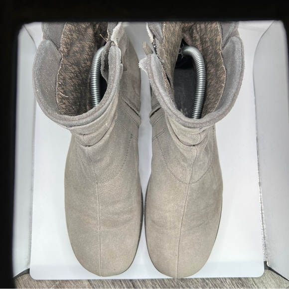 Women’s Teva Suede Ankle Boots Size 10 - Picture 3 of 10